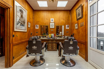 Photographie d'intérieur chez un coiffeur barbier à Deauville