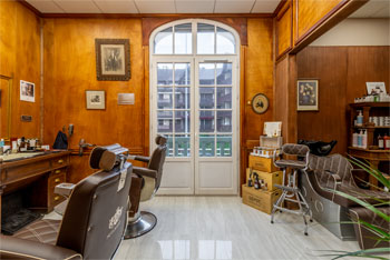 Photographie d'intérieur chez un coiffeur barbier à Deauville