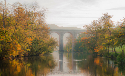 Photographie du Viaduc de Clecy (Crédit photo : lucienvatynan)