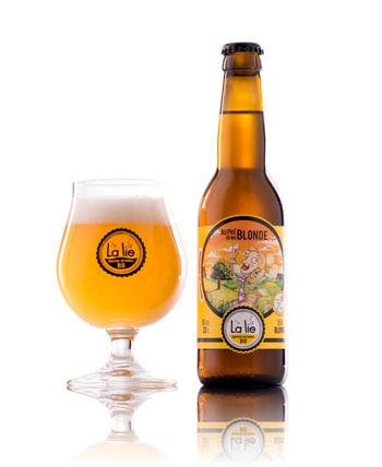 Photographie Packshot de la bière blonde de la Brasserie La Lie